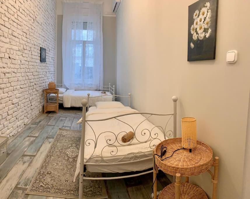 Spacious For Group In Centre Budapest