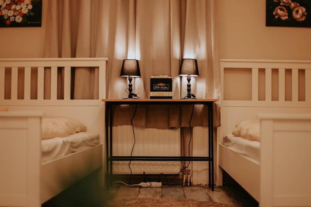 Apartment Spacious For Group In Centre Budapest