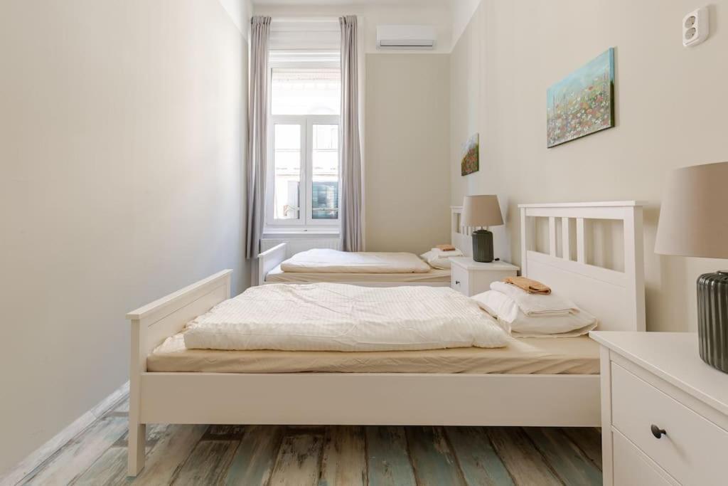 Apartment Spacious For Group In Centre